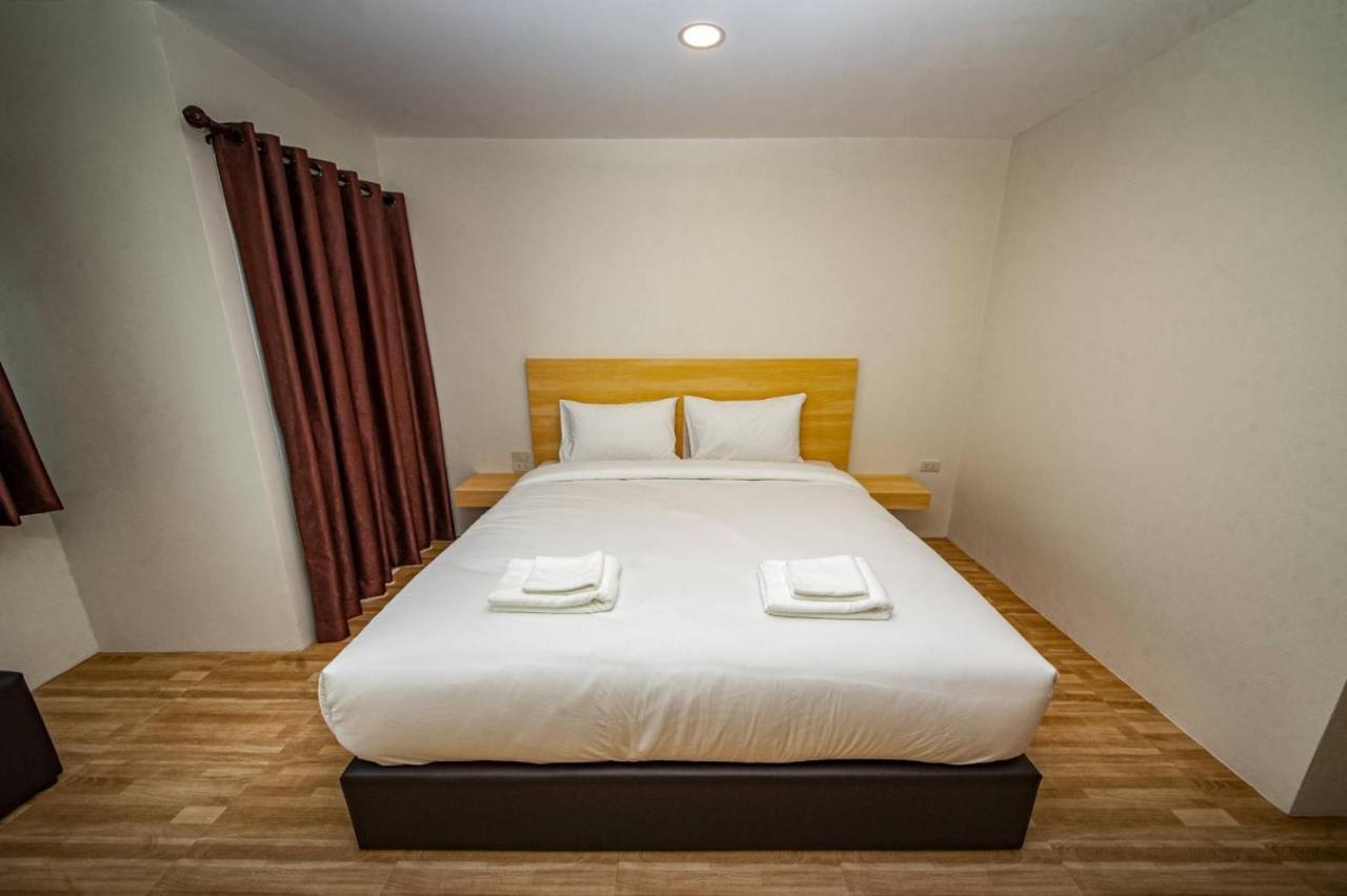 The Charlotte Smart Hotel Lopburi Lop Buri Exterior foto