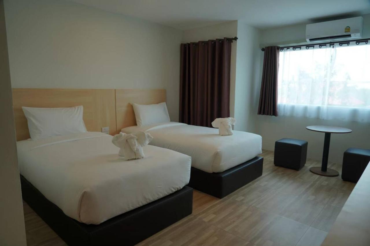 The Charlotte Smart Hotel Lopburi Lop Buri Exterior foto